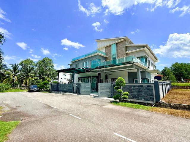 END LOT | Banglo Desa Budiman, Sg. Long 1
