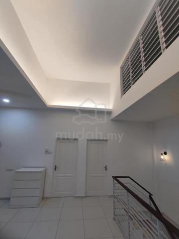 Botani Beringin Double Storey Corner House For Rent 5