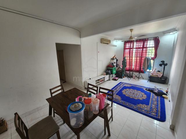 Apartment Ria 2 @ Taman Megah Ria Masai 1