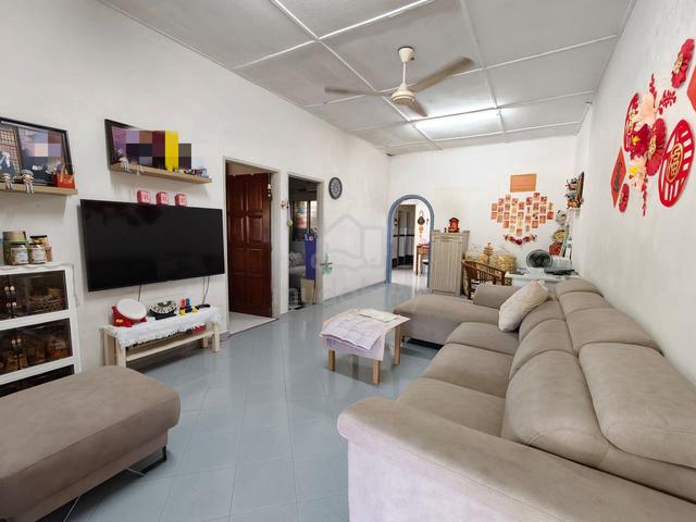 Taman Kulai Jaya / Kulai / Below Market / Rumah Untuk Di Jual 1