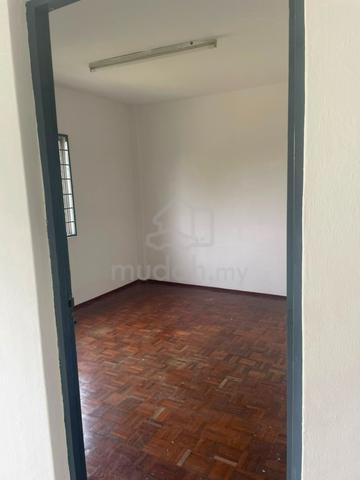 Apartment Permai (Damansara Damai) 1
