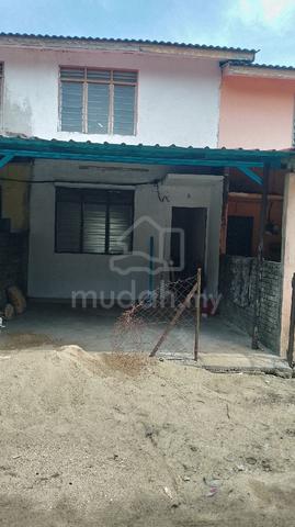 Teres 2 Tingkat di Machang 1