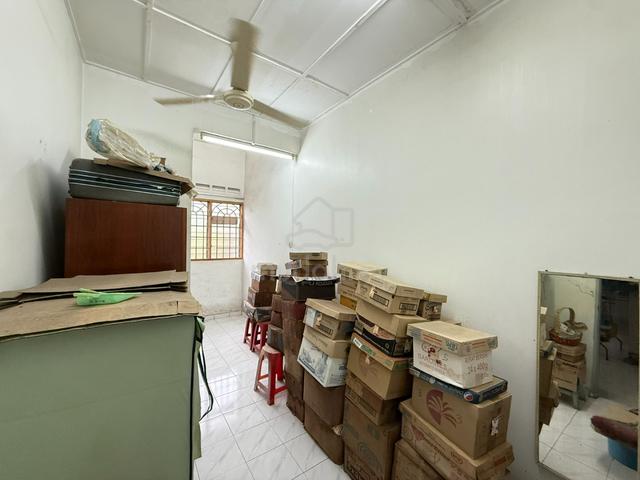 Adjoining 2 Unit Side by Side Freehold Less RM150K Kerjasama Below 33% 1