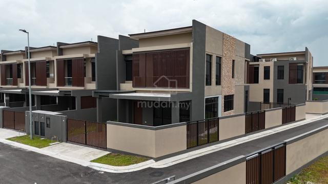 Aurora Sentral Double Storey Terrace Endlot House 5bed Johor Bahru 1