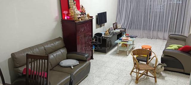 Stunning: 2-Storey Terrace, Freehold, Well Maintain Paya Terubong 1