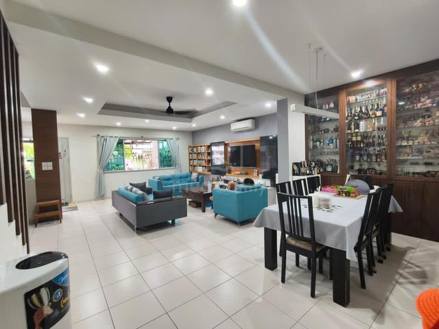 Bukit Indah End Lot | Double Storey | Freehold 1