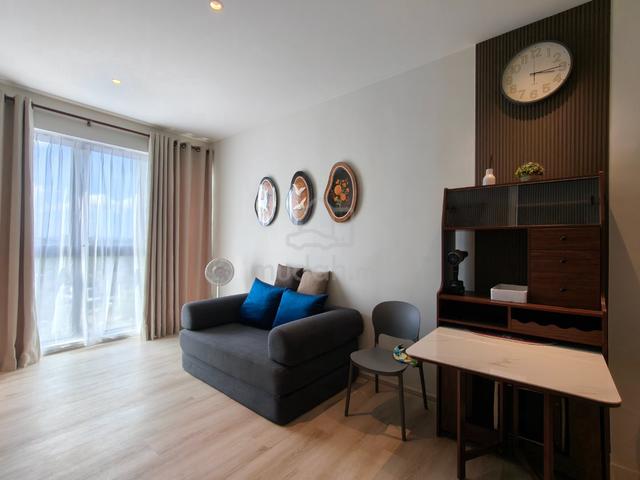 Milano Eight 1