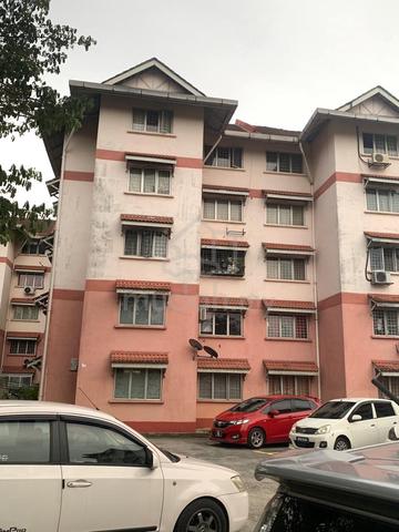 Pangsapuri Kiambang 1