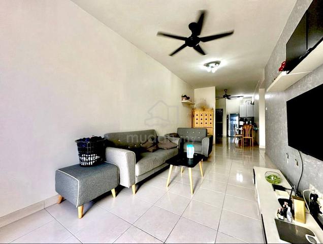 Symphony Heights (Simfoni Heights) 1