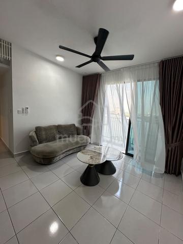 E Island Lake Haven 1