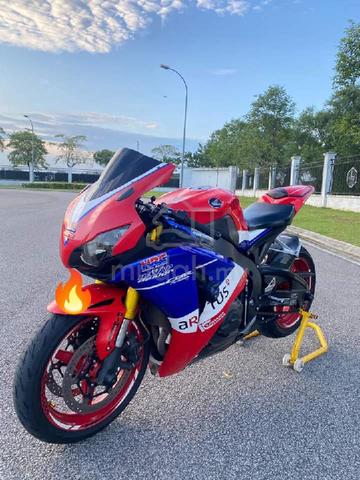 cbr1000rr untuk dijual