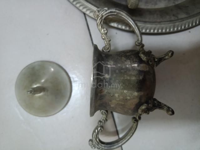 Carousel Image