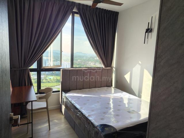 Middle Bedroom for Rent (NO agent & NO partition) - Penang Batu Kawan 1