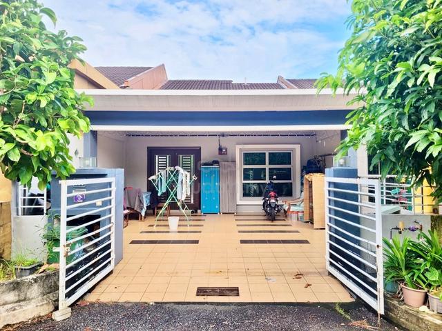 FREEHOLD FACING OPEN 4BEDS Single Storey Nusa Intan Senawang Seremban 1