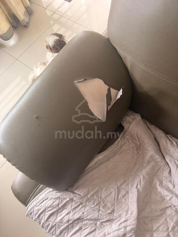 3-2-1 Leather Sofa - photo 5 of 6