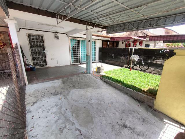4 Bedroom Double Storey Landed HOUSE @ Mahkota Cheras 1