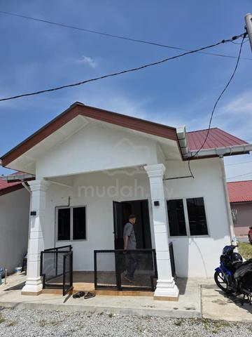 1 Storey Landed 3 Bedroom 2 Bathroom Free-park Detached House 1