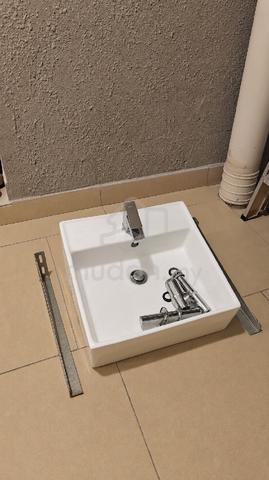 Carousel Image