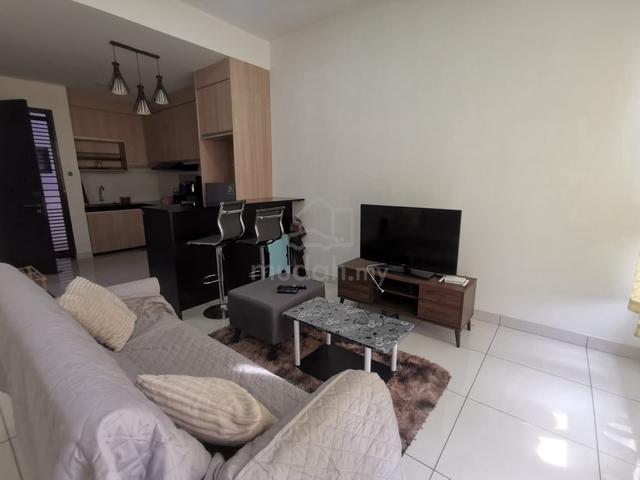 Kiara Plaza 1