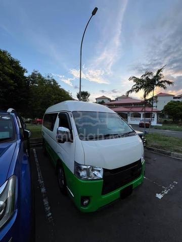 2016 Toyota HIACE 3.0 COMMUTER (A) - 3