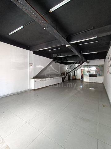 Nusa Bestari Shop 1