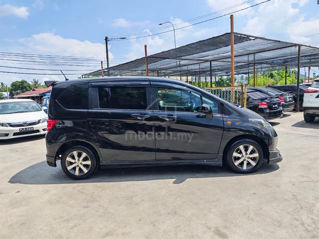 2012 Honda FREED 1.5 (AUTO) - 2