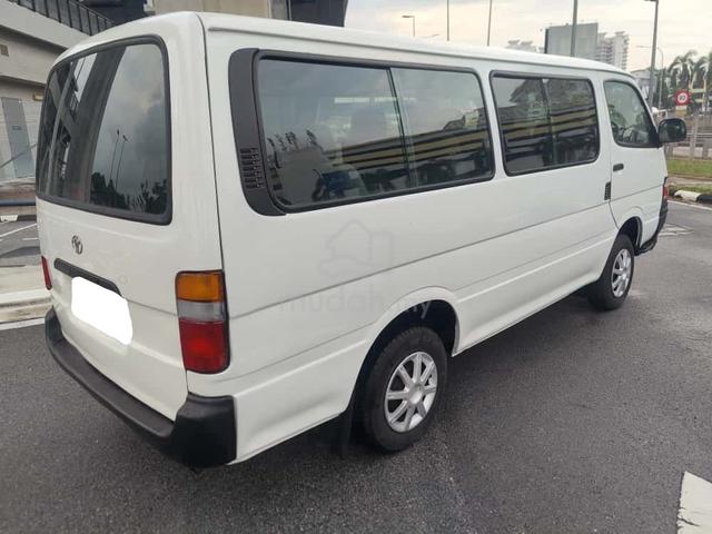 2004 Toyota Hiace 3.0 (M) Window Van 14seat - 4