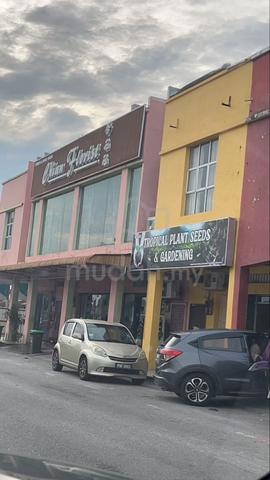 Kedai Teres Tingkat Atas untuk disewa 1