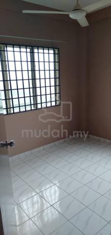 Perumahan Rakyat Lima Kedai 3