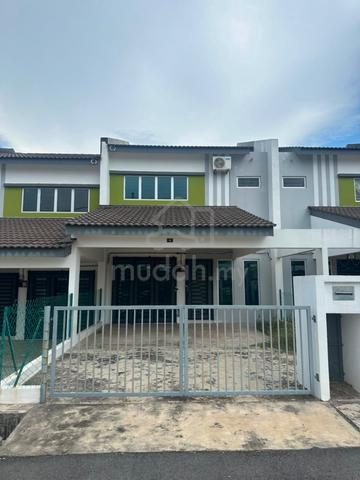 Terrace Dauble Storey Non Bumi Lot Taman Residensi Gurun 1