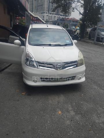 2010 Nissan GRAND LIVINA 1.6 IMPUL (A) - 1