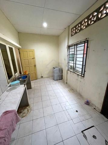 CORNER Double Storey, DESA ILMU 5
