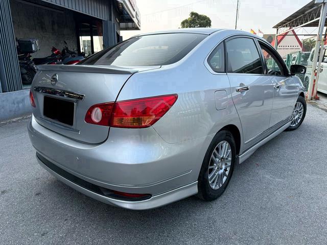 2010 Nissan SYLPHY 2.0 LUXURY Accept Credit Card - 2