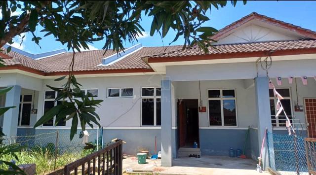 RUMAH UNTUK DISEWA Di Taman Aminah Peringat 1