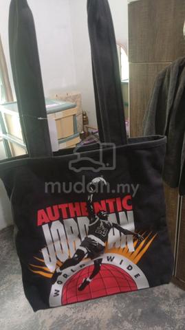 Stylish bag - photo 2 of 3