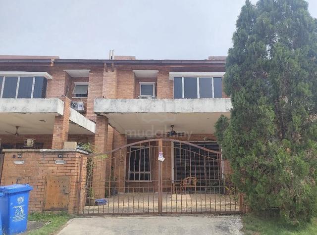 ALAM BUDIMAN. Near UITM. Cheap Unit. Good Demand. 1