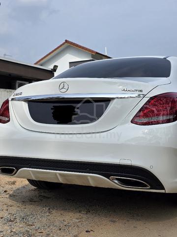 2018 M.Benz C-CLASS 4 matic 2.0 200 AMG LINE (CBU) - 2