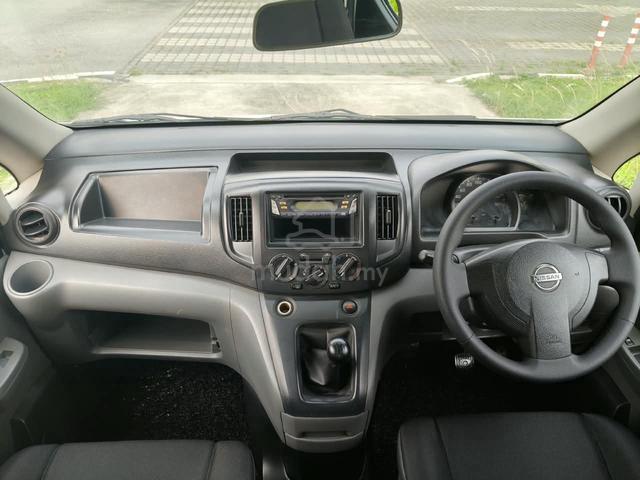 2015 Nissan NV200 1.6 (M) Panel Van - 5