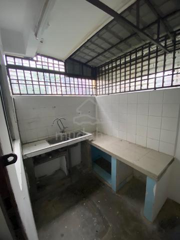 AA Kota Masai Jalan Pulasan Endlot Full Loan Cash Out 60k New Paint 2