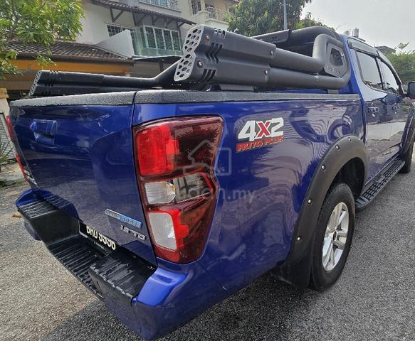 Isuzu D-Max 4x2 - 2