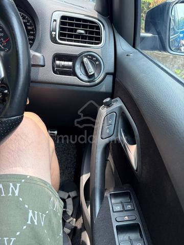 2012 Volkswagen POLO 1.4 GTI TSI (CBU) (A) - 4