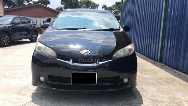 2010 Toyota WISH 1.8 S (loan kedai) - 4