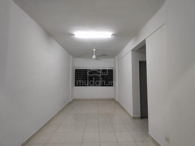 Suria Ixora 1