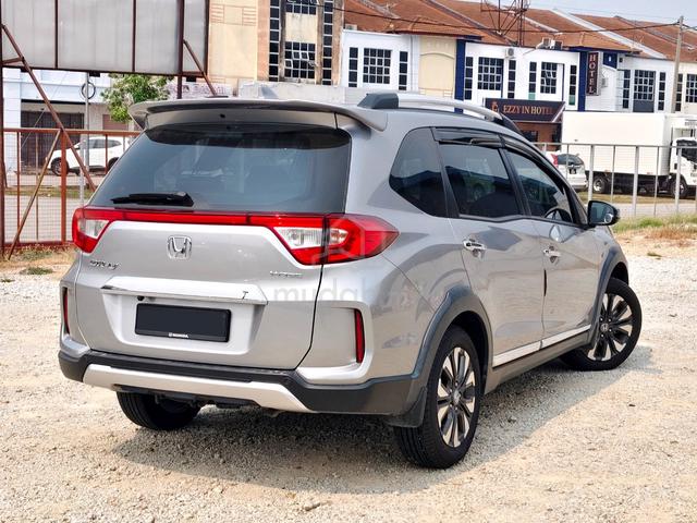 2020 Honda BR-V 1.5 V F/Service Facelift Like New - 2