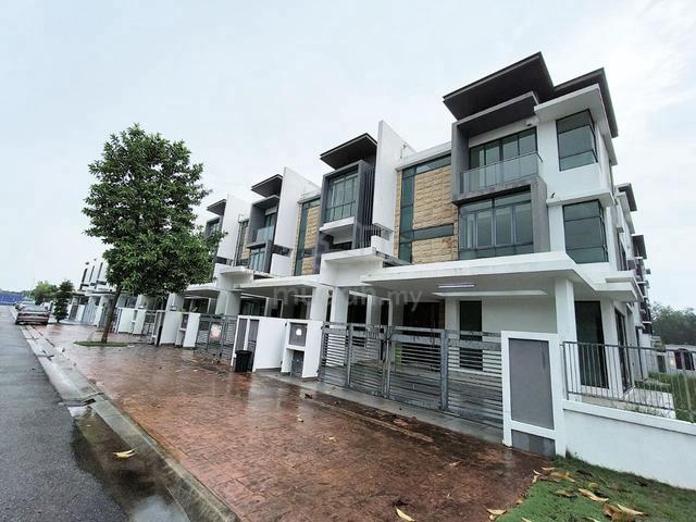 "Best Price" End Lot 3 Storey Super Link Anggun Kirana Setia Alam 1