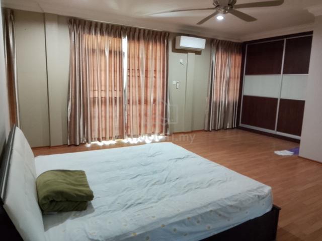 Room for rent at Interhill, Miri 1