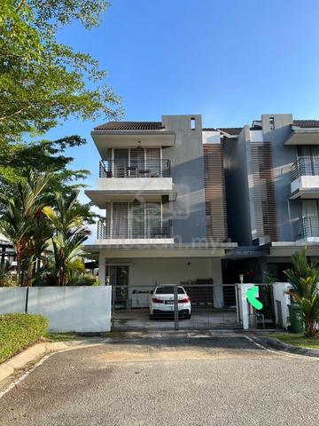 End Lot 2.5 Storey Superlink House, Emerald Garden Kota Emerald Rawang 1