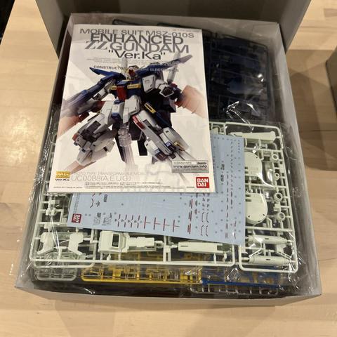 MG ZZ Gundam Ver.Ka 1/100 P-Bandai Unbuilt - photo 2 of 2
