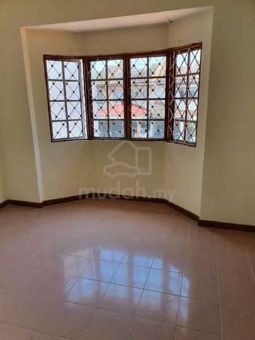 Double Storey For Rent at Taman TTDI Jaya Seksyen U2, Shah Alam 1