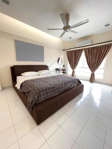 Sterling Condominium Fully Furnished Bedroom To Let (KELANA JAYA) 1